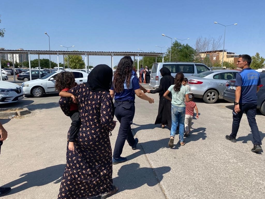 Diyarbakır’da 376 dilenci zabıta tarafından yakalandı