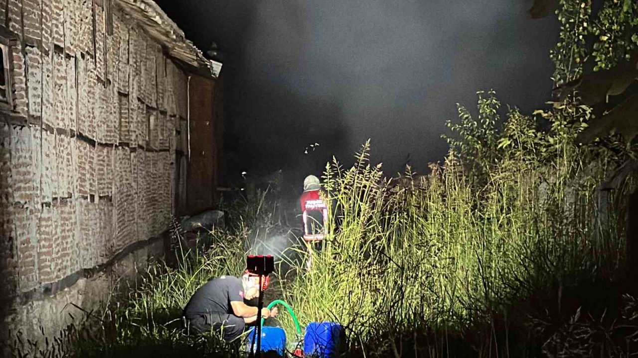 Kereste fabrikasında korkutan yangın