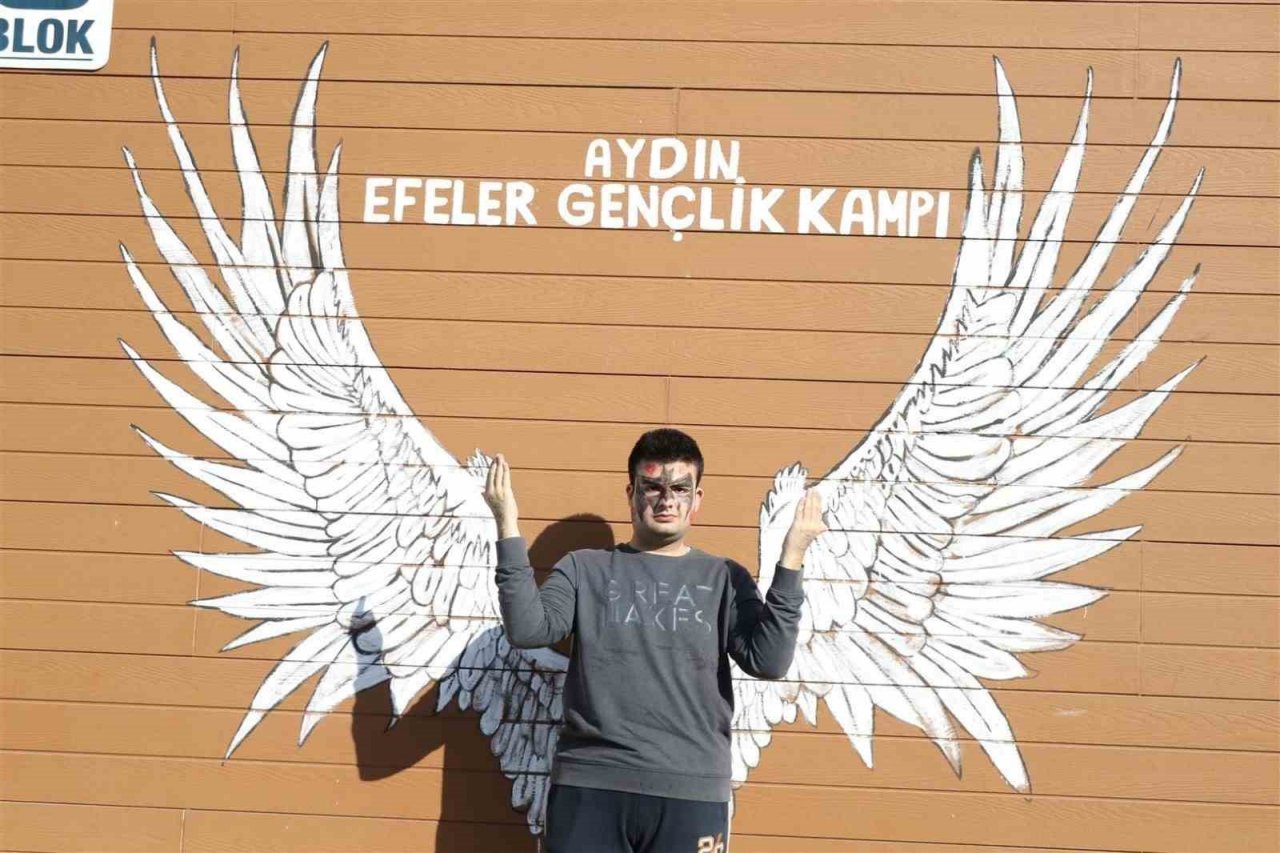 Efeler Gençlik Kampı, 2 ayda bin genci ağırladı