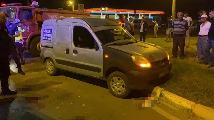 Kontrolden çıkan kamyonet refüje çarptı: 1 yaralı