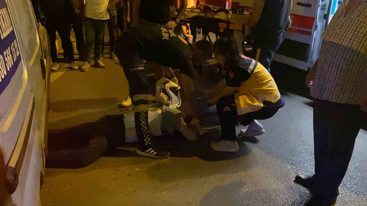 Kontrolden çıkan kamyonet refüje çarptı: 1 yaralı