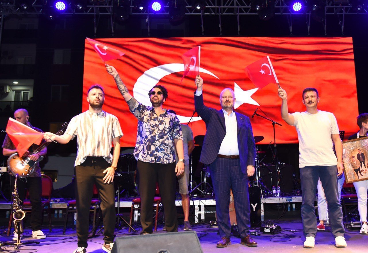 Koyundere’de zafer konserleri