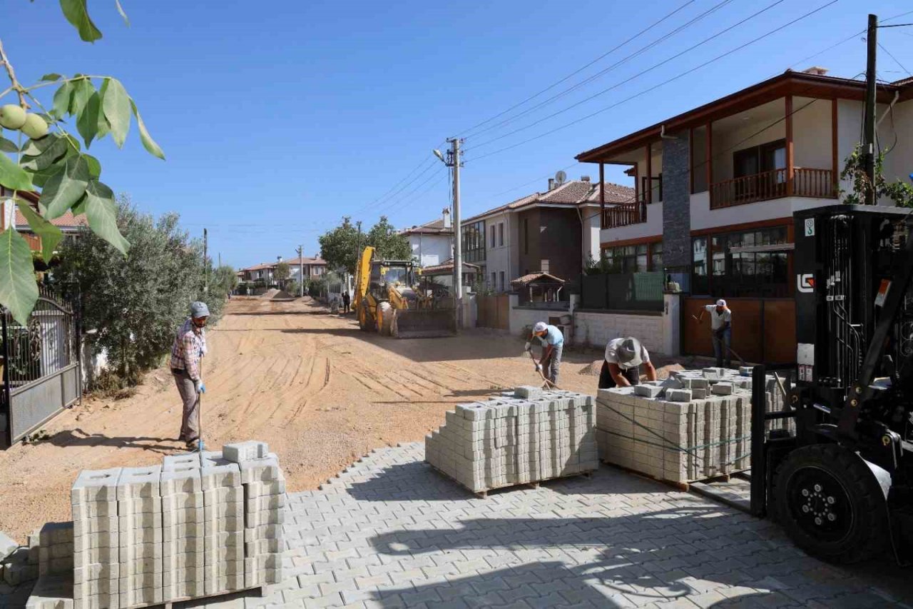 Düğerek Mahallesinde Parke çalışması