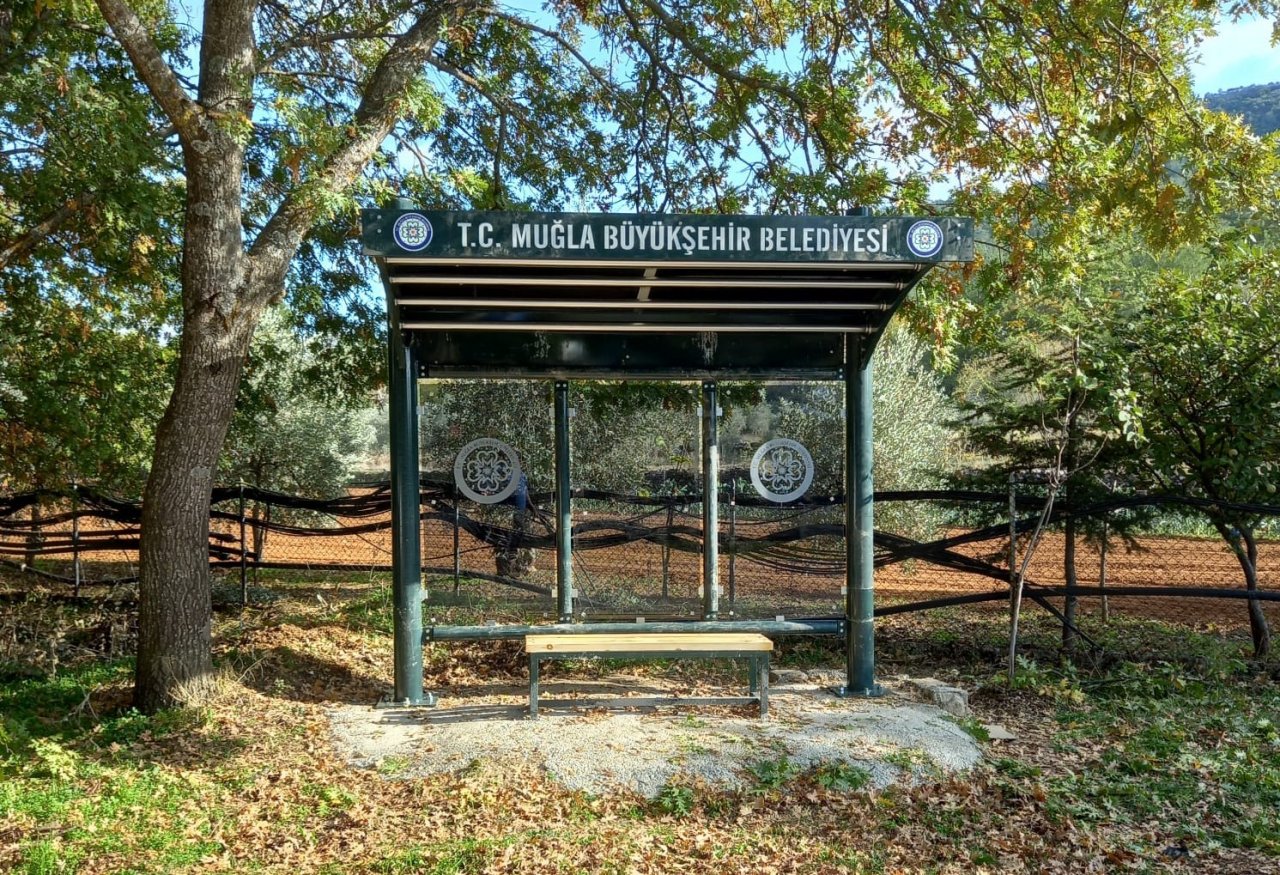 Büyükşehir 2 bin 912 yeni durak yaptı