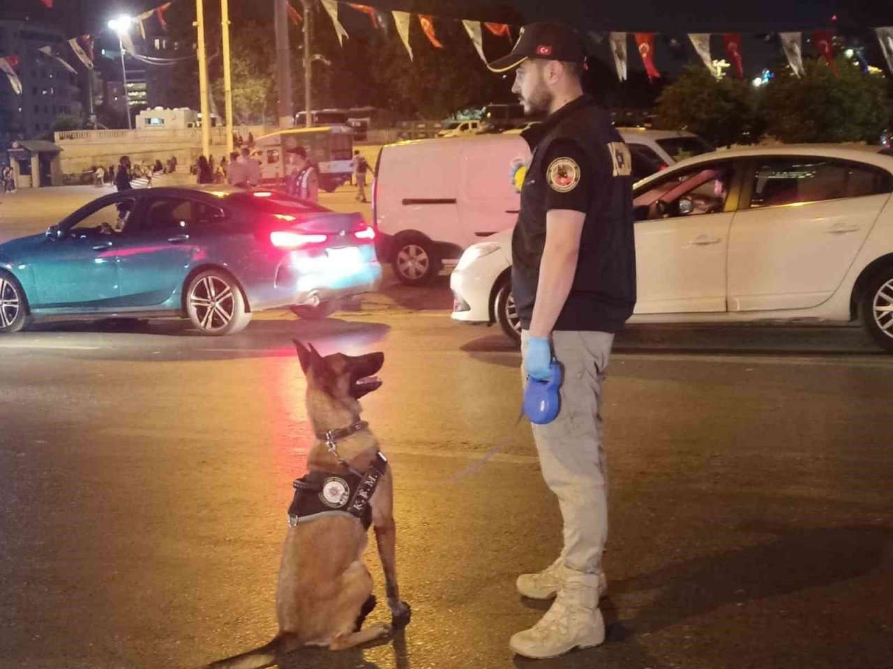 İstanbul’da helikopter destekli huzur uygulaması