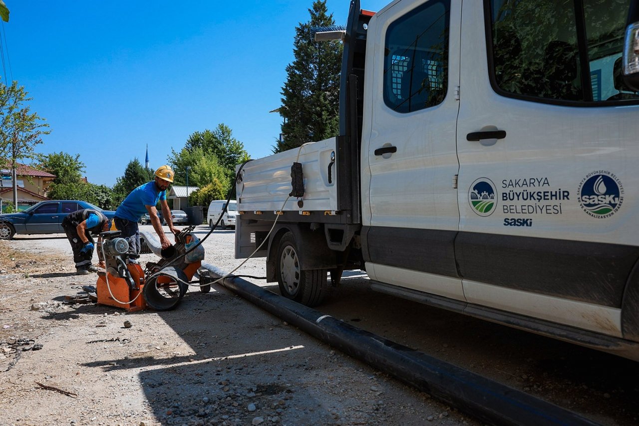 Sakarya Büyükşehir Belediyesi güçlü altyapı çalışmalarını Akyazı ile buluşturdu