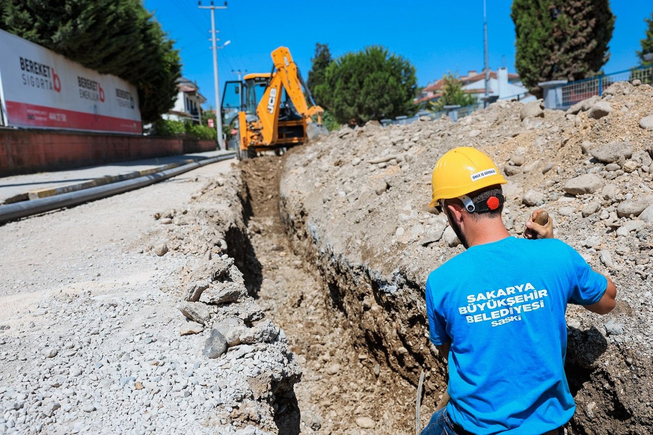 Sakarya Büyükşehir Belediyesi güçlü altyapı çalışmalarını Akyazı ile buluşturdu