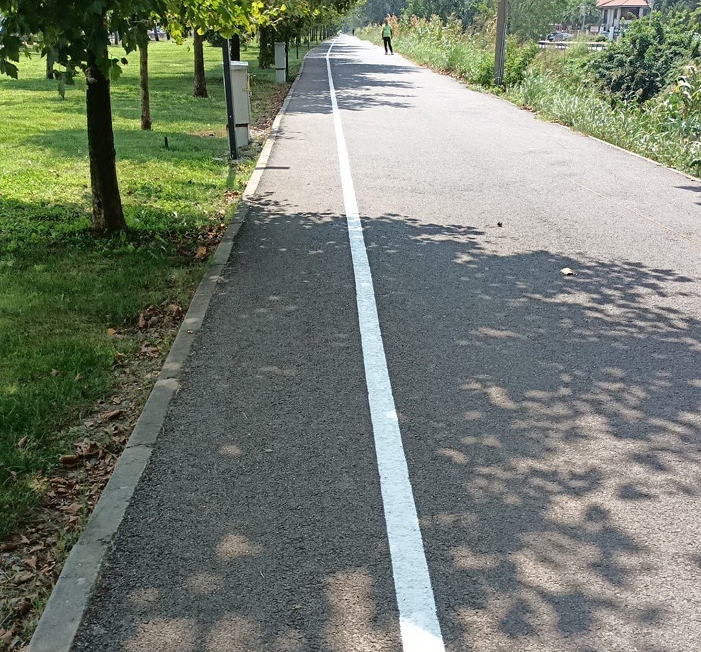 Sakarya’da bisiklet yollarında boyama çalışmaları