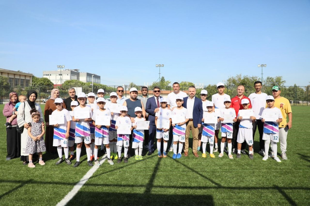 Şehzadeler Belediyesi yaz okulu sertifika töreniyle noktalandı