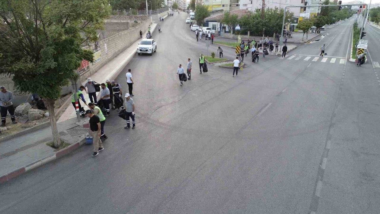 Siirt’te temizlik seferberliği devam ediyor