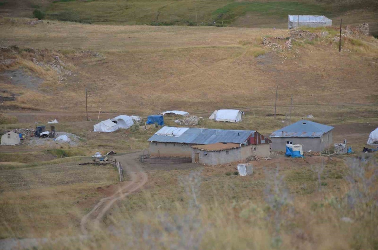 Göçerler son demlerini yaşıyor