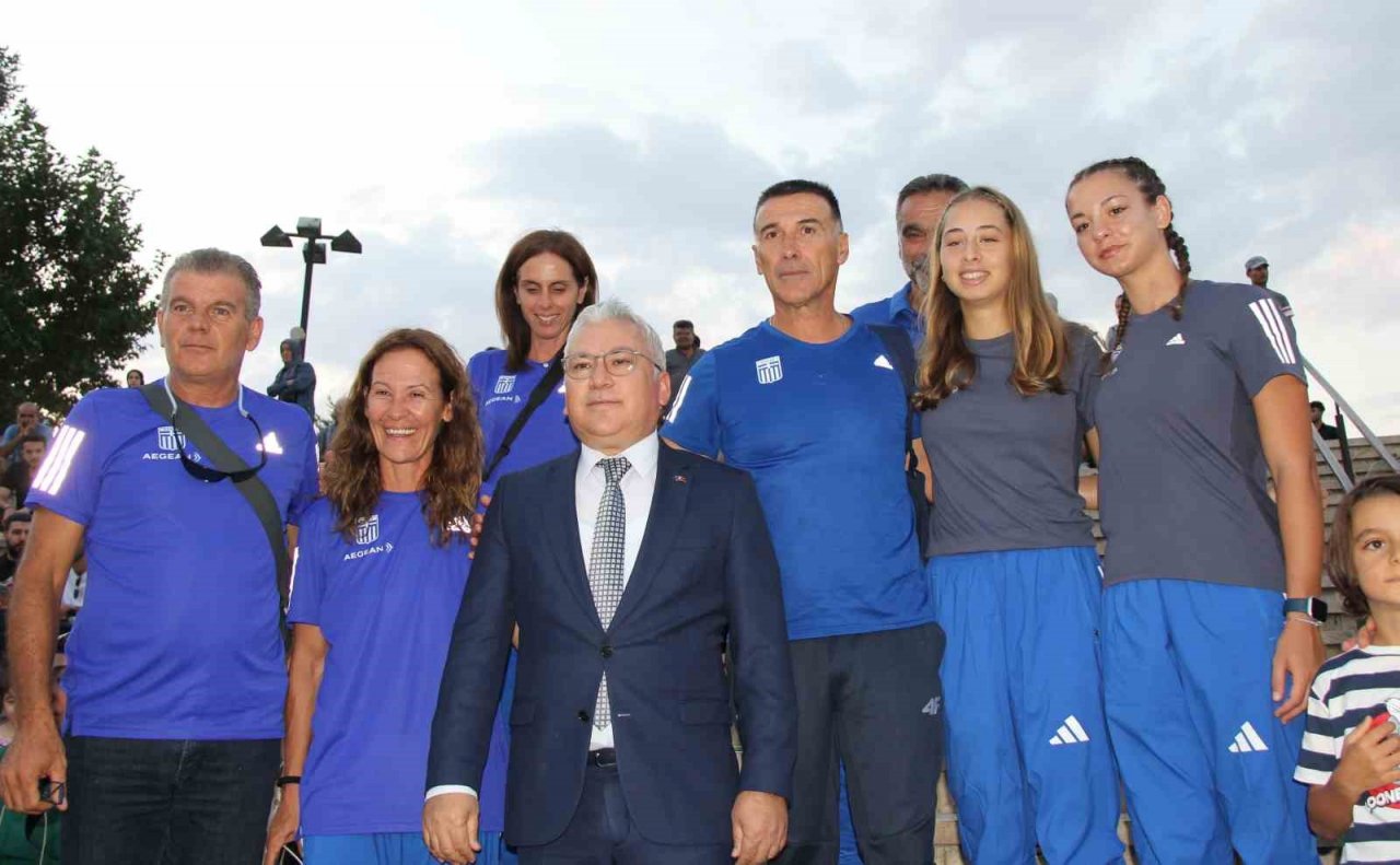 Balkan U18 Atletizm Şampiyonası’nın açılış seremonisi yapıldı