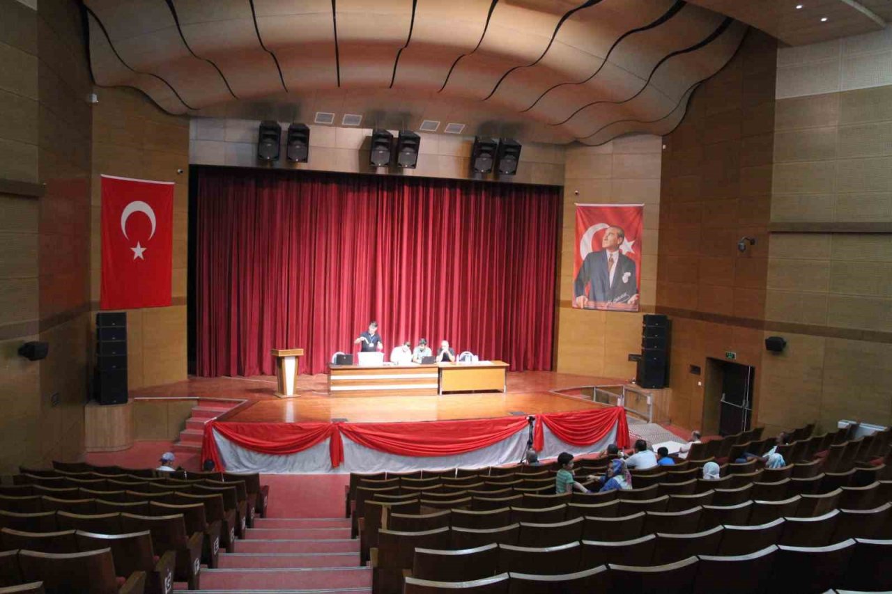 Batman’da Milli Eğitim İl Müdürlüğüne kura ile 420 işçi alındı