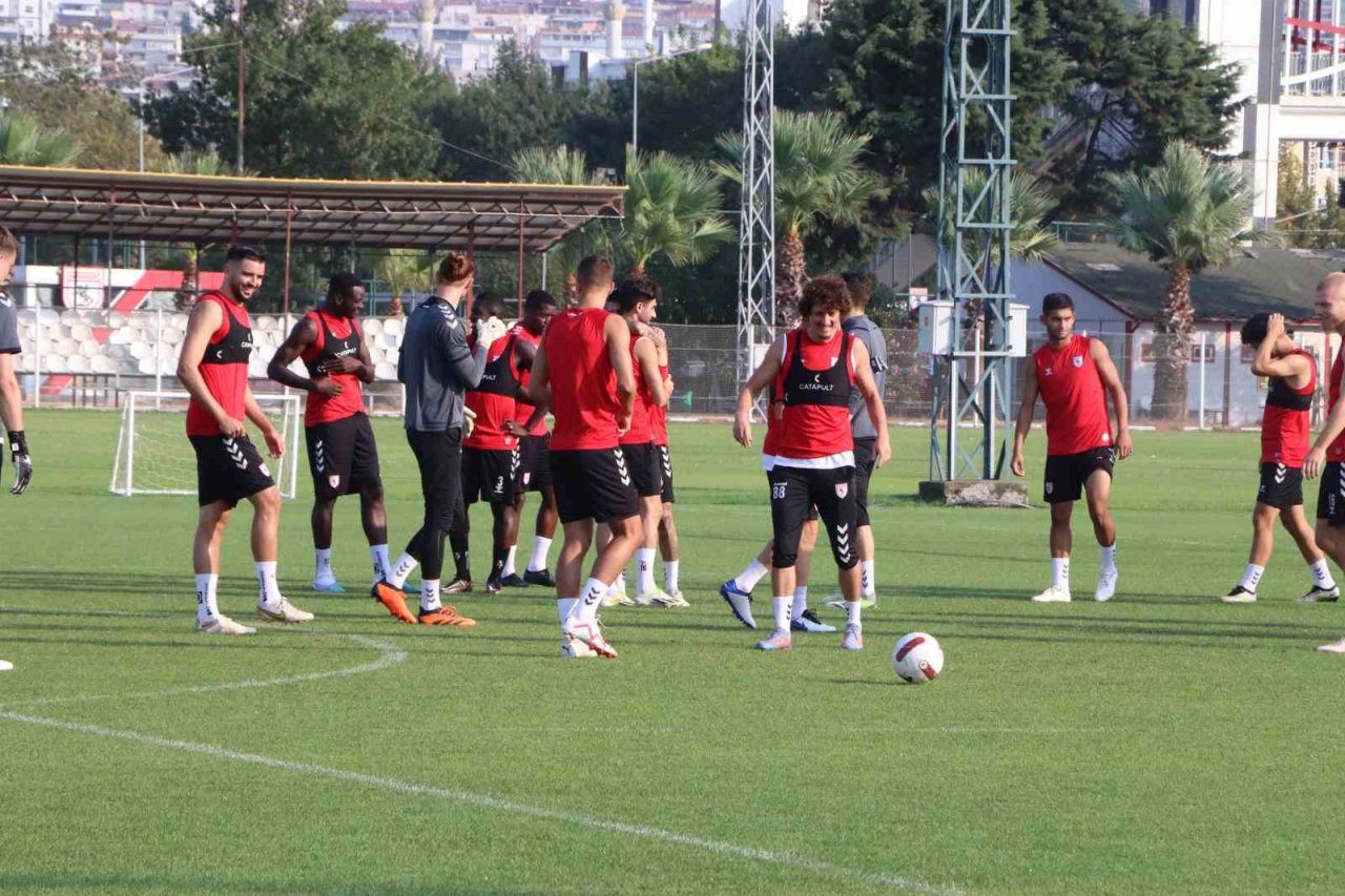 Hüseyin Eroğlu: "En güçlü sistemimiz ve kadromuzla maça hazırlanıyoruz"