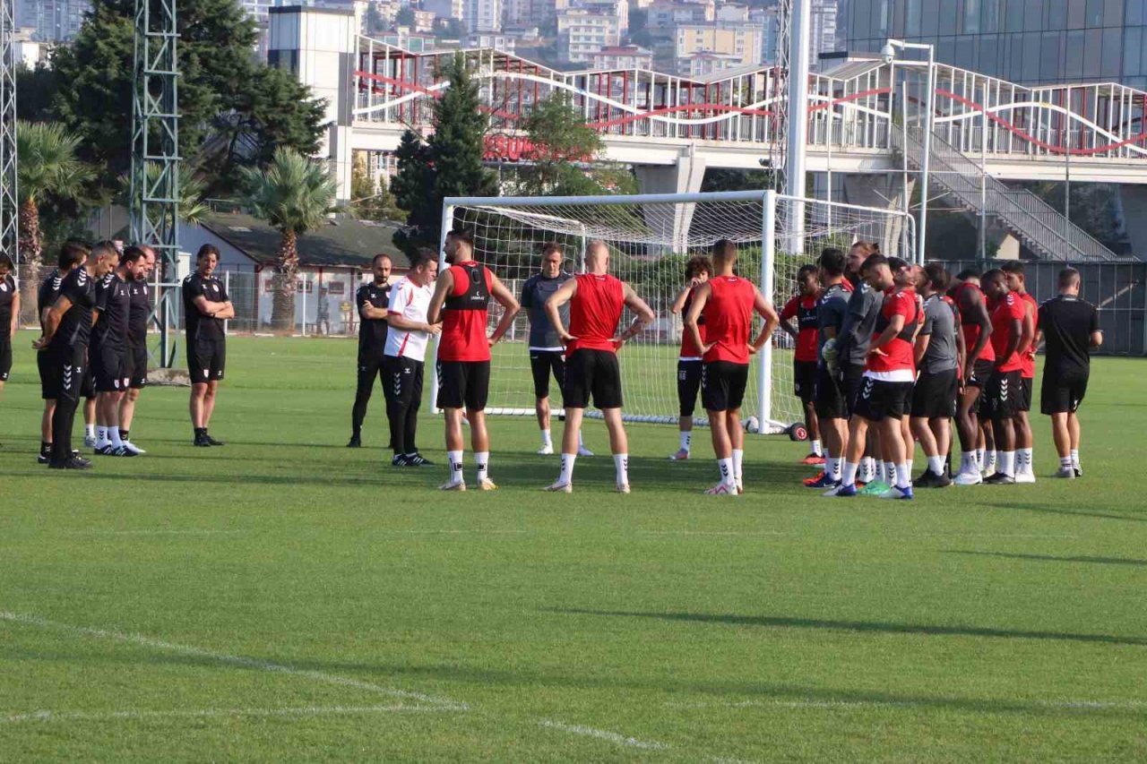 Hüseyin Eroğlu: "En güçlü sistemimiz ve kadromuzla maça hazırlanıyoruz"