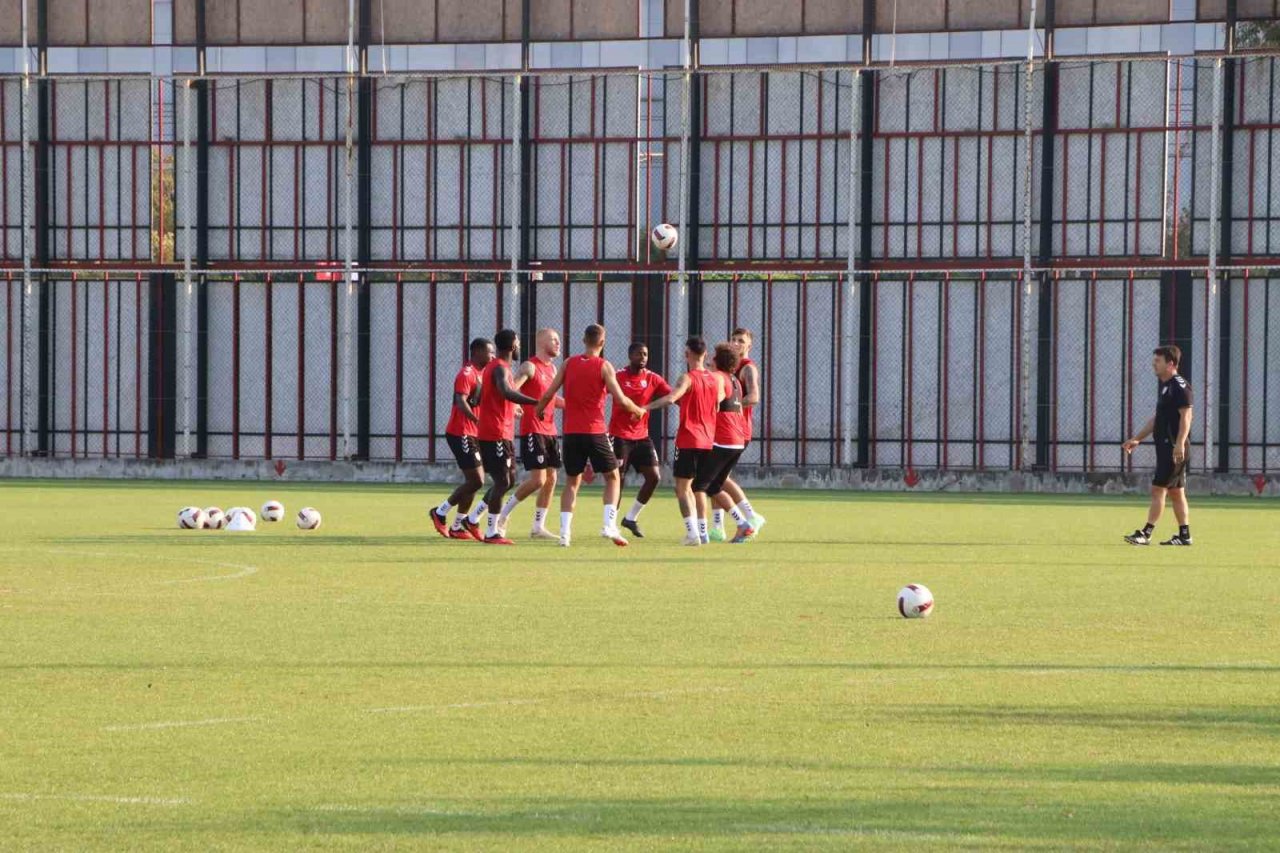 Hüseyin Eroğlu: "En güçlü sistemimiz ve kadromuzla maça hazırlanıyoruz"