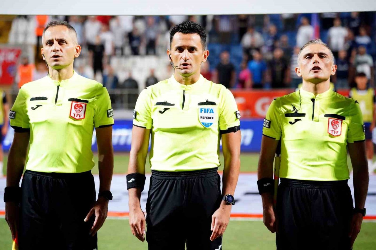 Trendyol Süper Lig: Kasımpaşa: 0 - Trabzonspor: 0 (Maç devam ediyor)