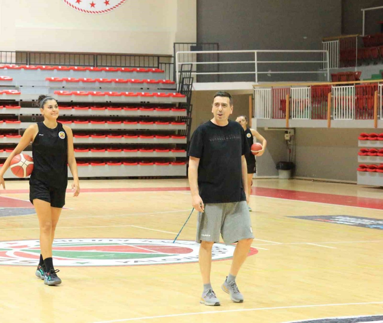 Yalova VIP, yeni sezon hazırlıkları için parkeye indi