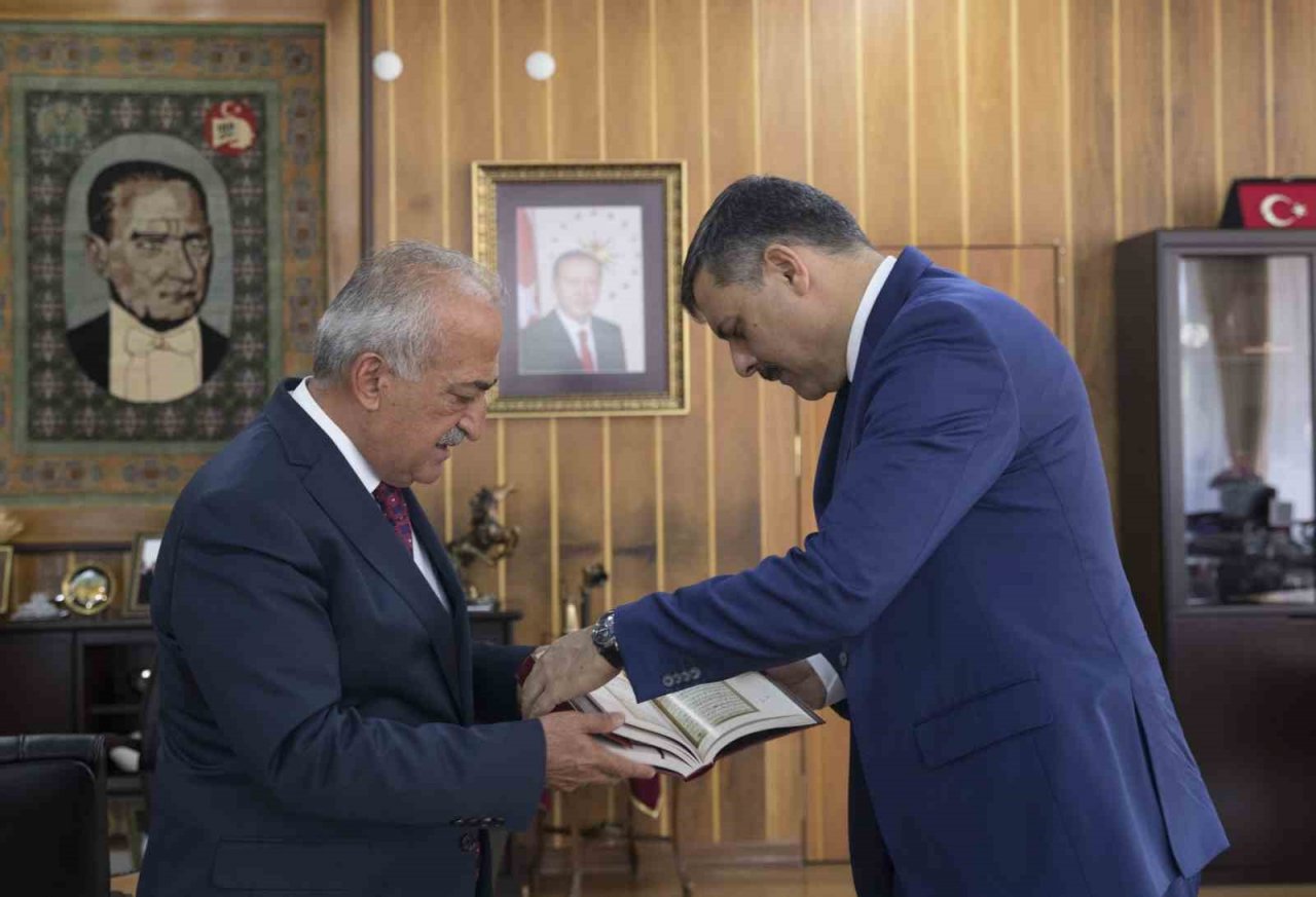 Vali Çiftçi’den Rektör Çomaklı’ya iade-i ziyaret