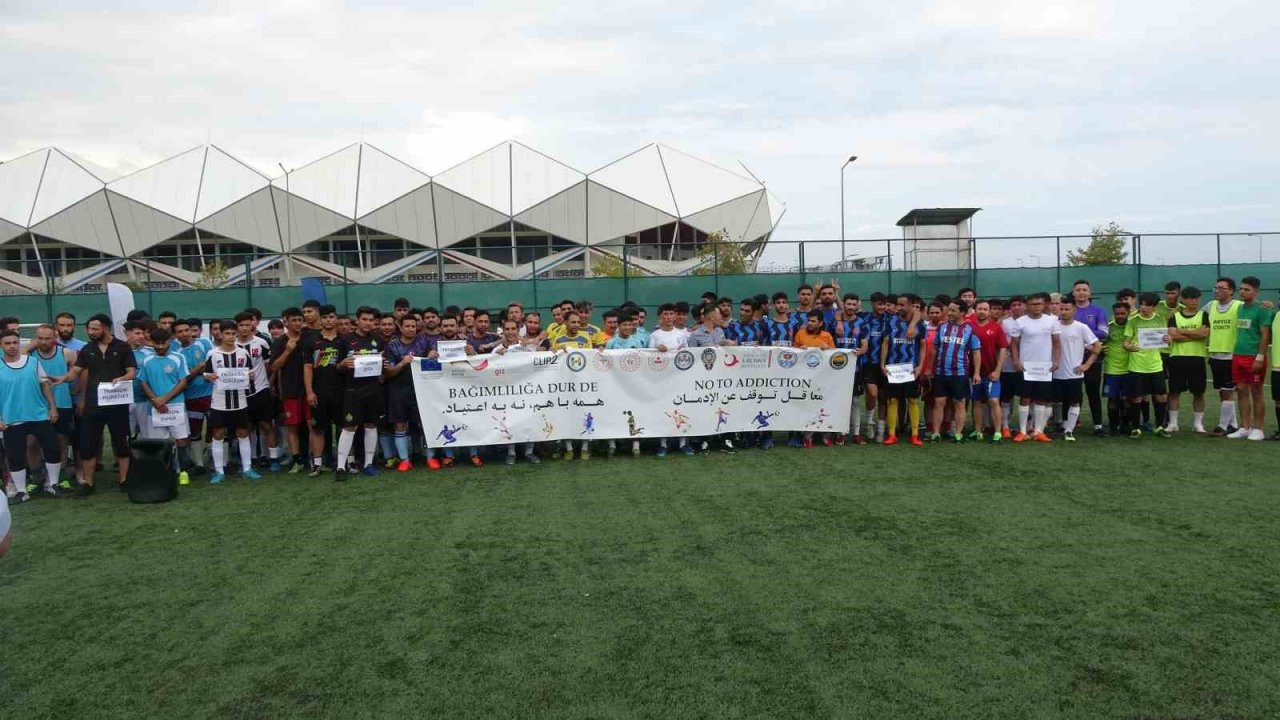 Türkiye’de yaşayan göçmenler futbol turnuvasında bir araya geldi