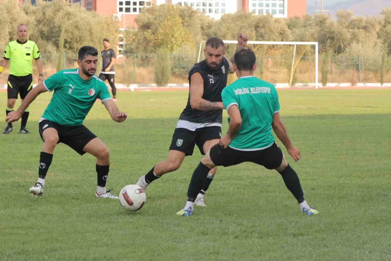 Efeler, son hazırlık maçından galip ayrıldı