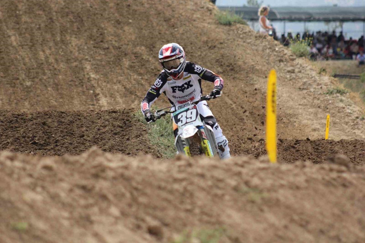 MXGP heyecanı sıralama yarışlarıyla başladı