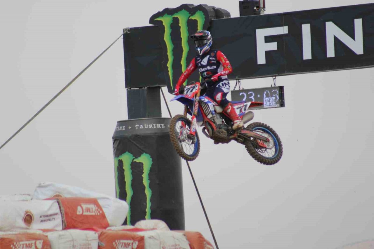 MXGP heyecanı sıralama yarışlarıyla başladı