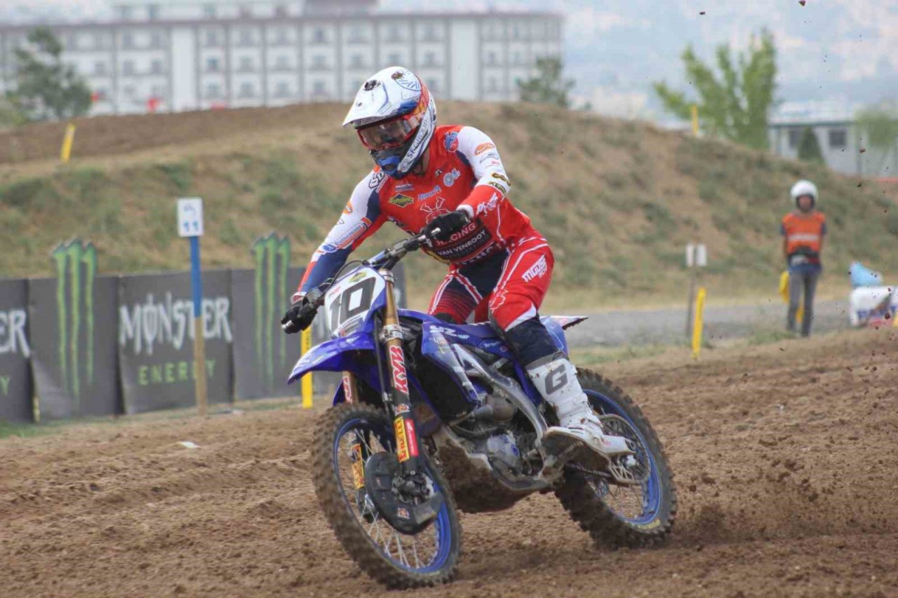 MXGP heyecanı sıralama yarışlarıyla başladı