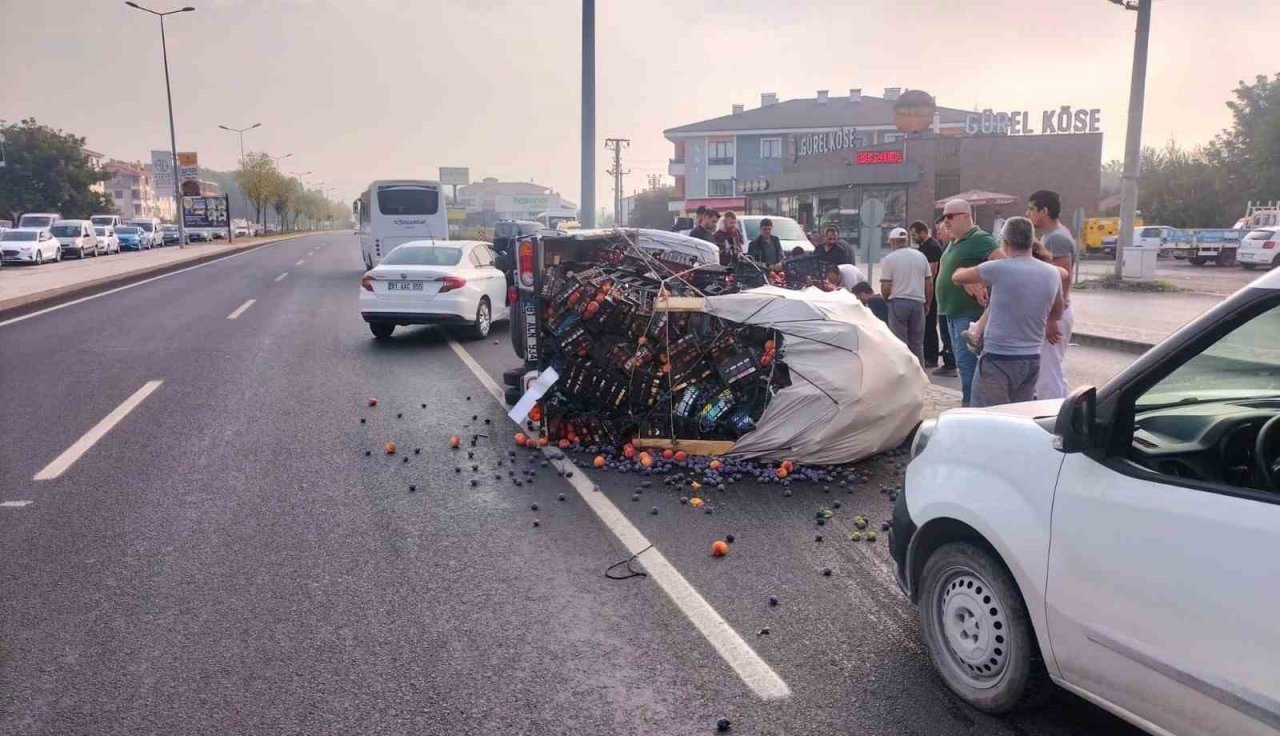 Kamyonet yan yattı 1 kişi yaralı