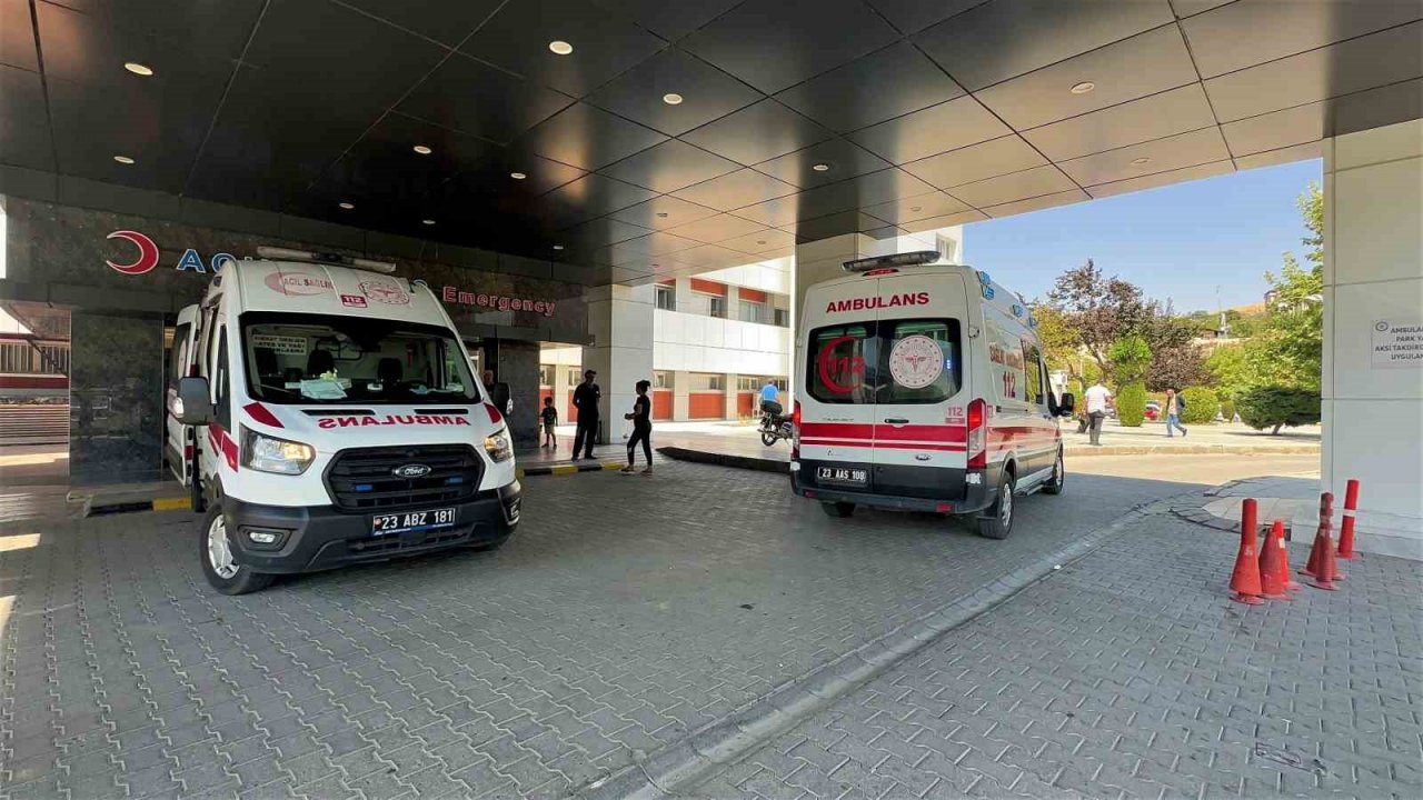 Tartıştığı husumetlilerinin üzerine kızgın yağ döktü: 2 yaralı