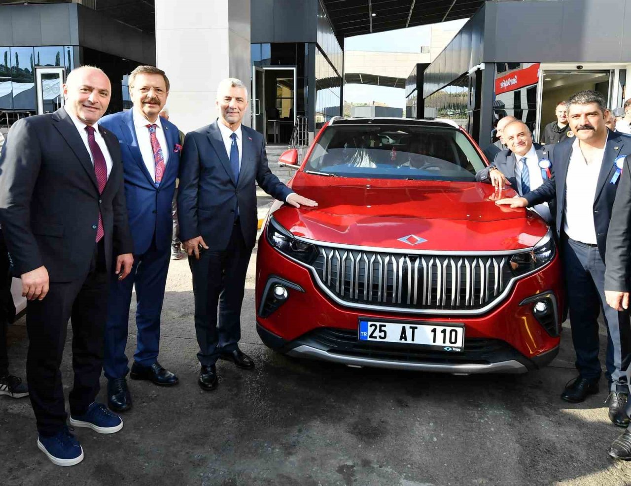 Türkgözü Sınır Kapısının açılışına katılan Özakalın;