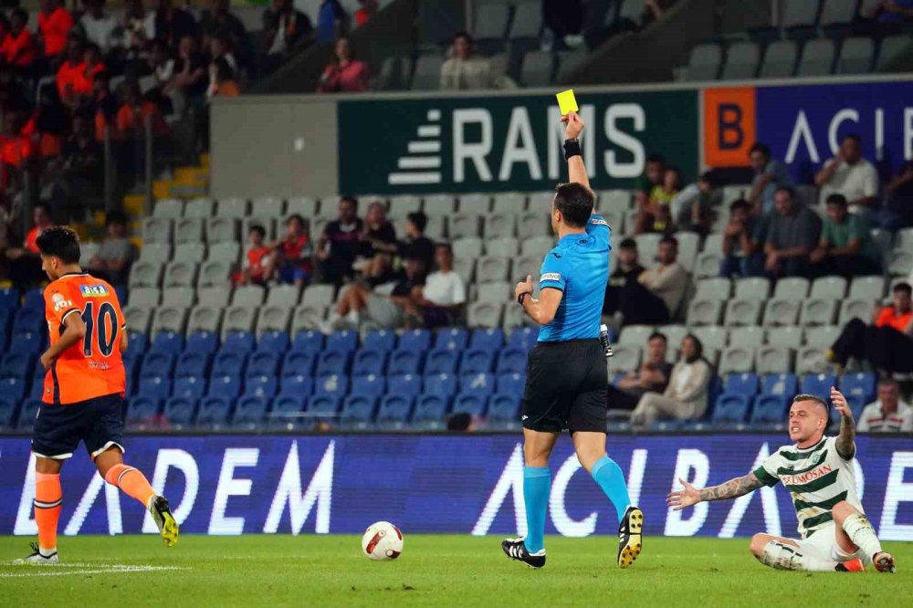 Konyaspor İstanbul'da altın buldu!