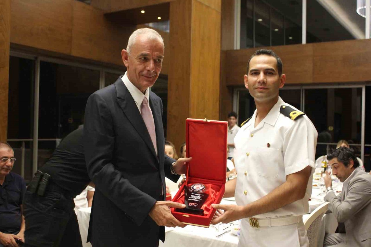 Marmaris Kaymakamı Aksoy, düzenlenen yemekle uğurlandı