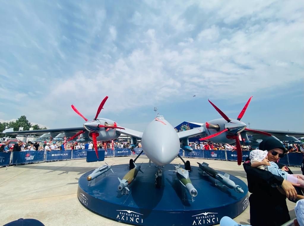 Rektör Karacoşkun, TEKNOFEST’i ziyaret etti