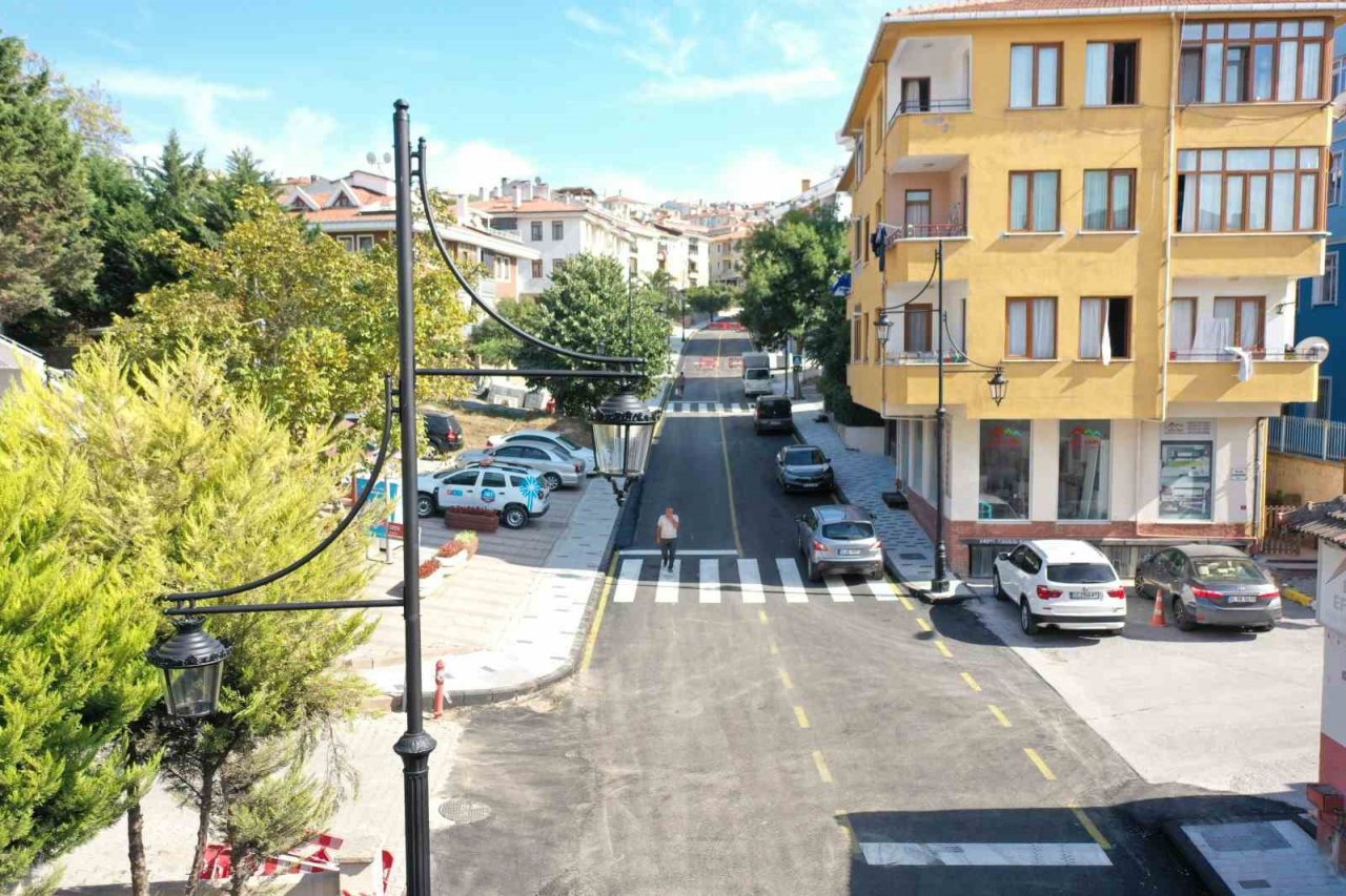 Şile Belediyesi yatırımlarını sürdürüyor: 75. Yıl Caddesi yenilendi