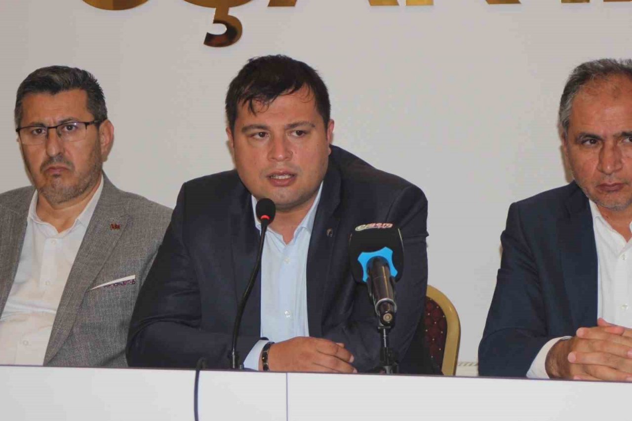 Başkan Çakın; “Uşak’ın tüm suyu Murat Dağından geliyor”