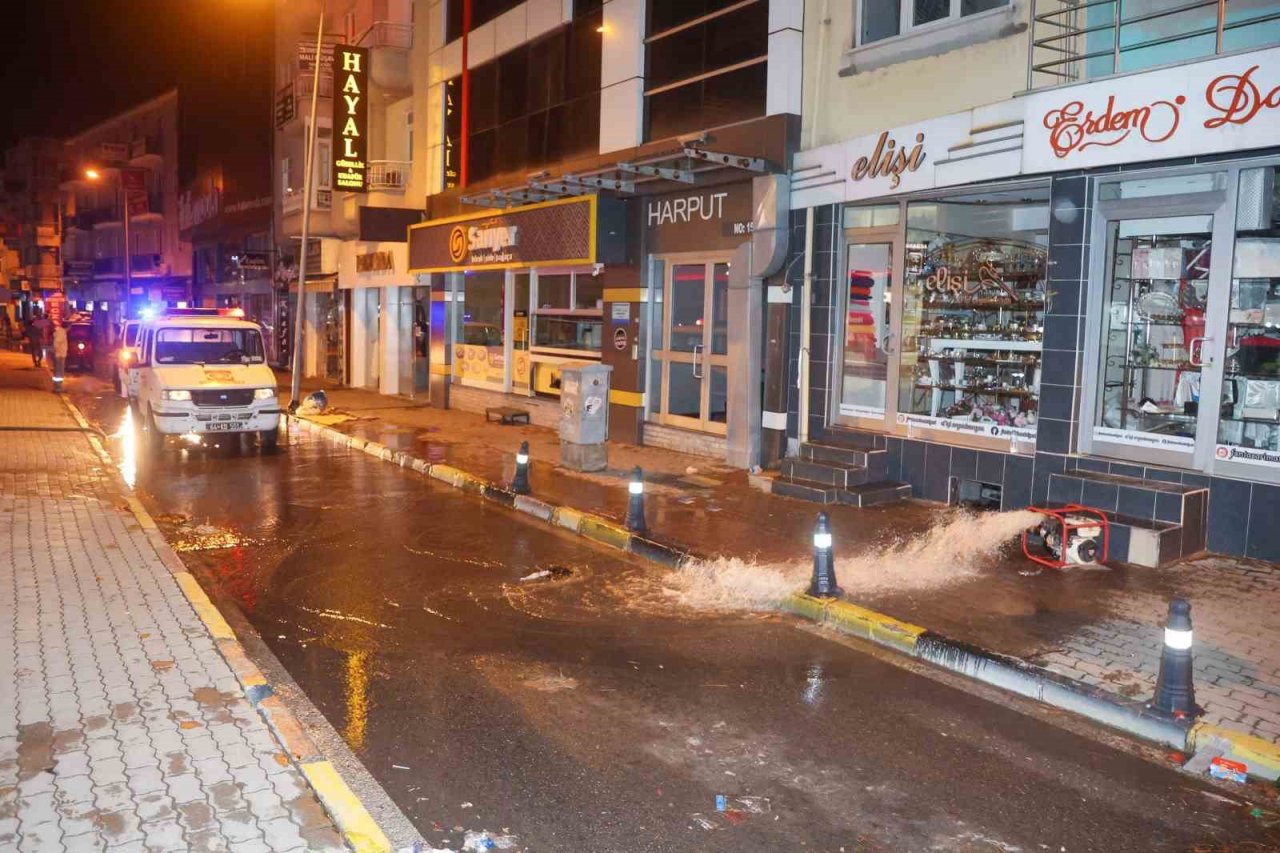 Uşak’ta yağış miktarı rekor seviyelere ulaştı