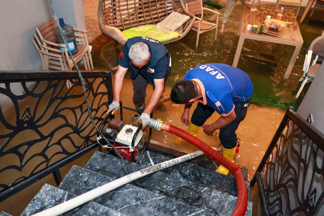 Uşak’ta yağış miktarı rekor seviyelere ulaştı