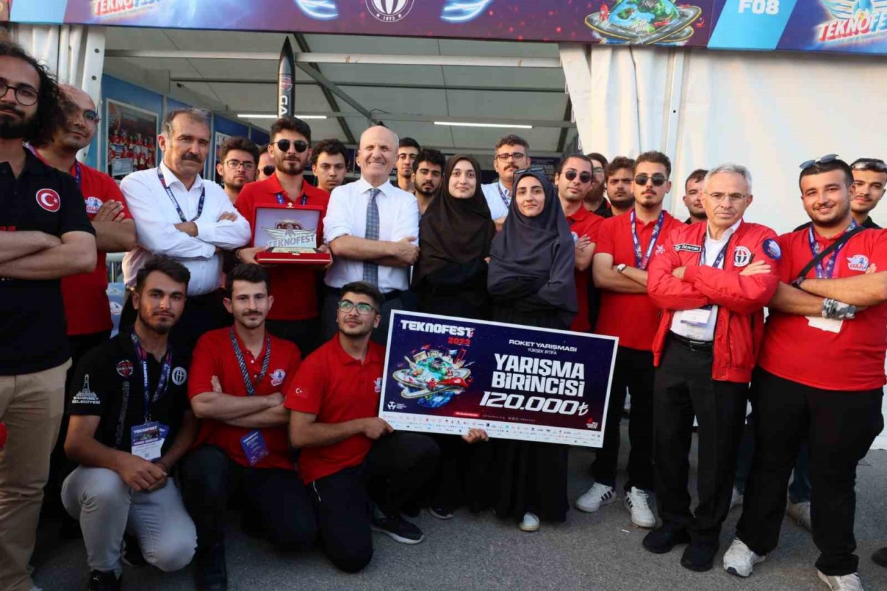 YÖK başkanı Prof. Dr. Özvar: “Üniversiteler arasında GAÜN dikkat çekici başarı elde etti”