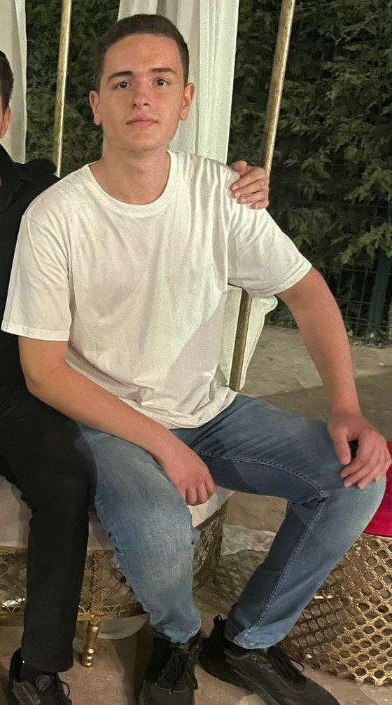 Katliam gibi kazada anne baba ve ikizler hayatını kaybetti