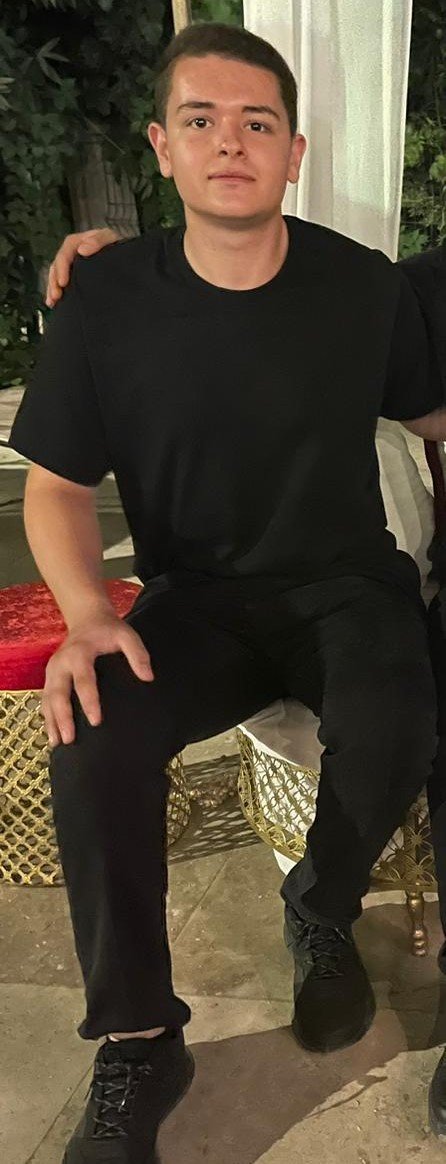 Katliam gibi kazada anne baba ve ikizler hayatını kaybetti