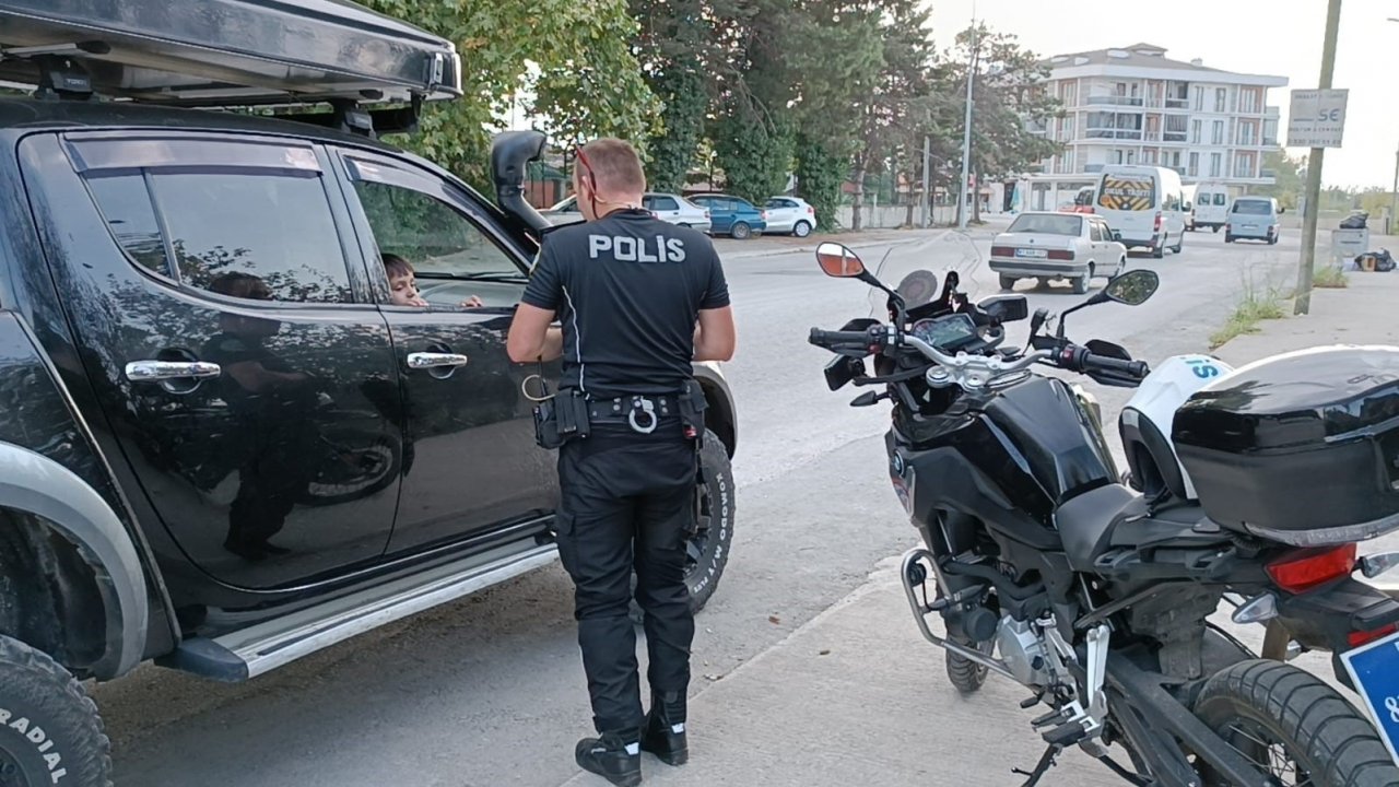 Yunus polislerinden hafta sonu denetimi