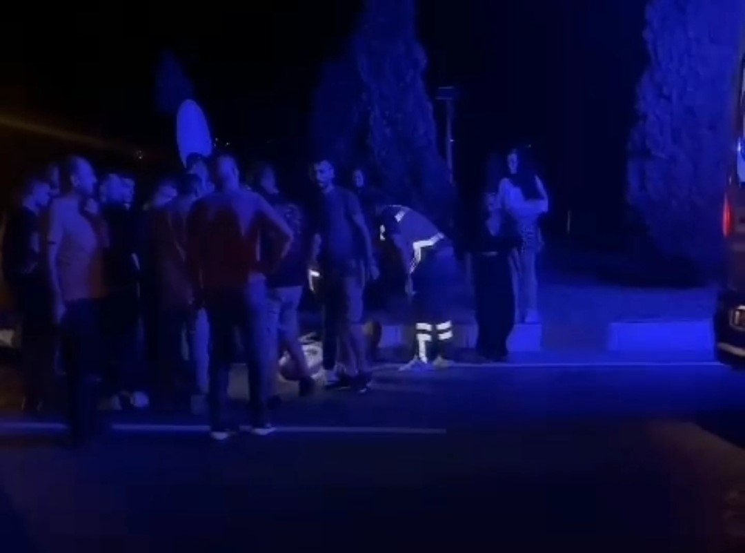 Erdek’te trafik kazasında motosiklet sürücüsü yaralandı