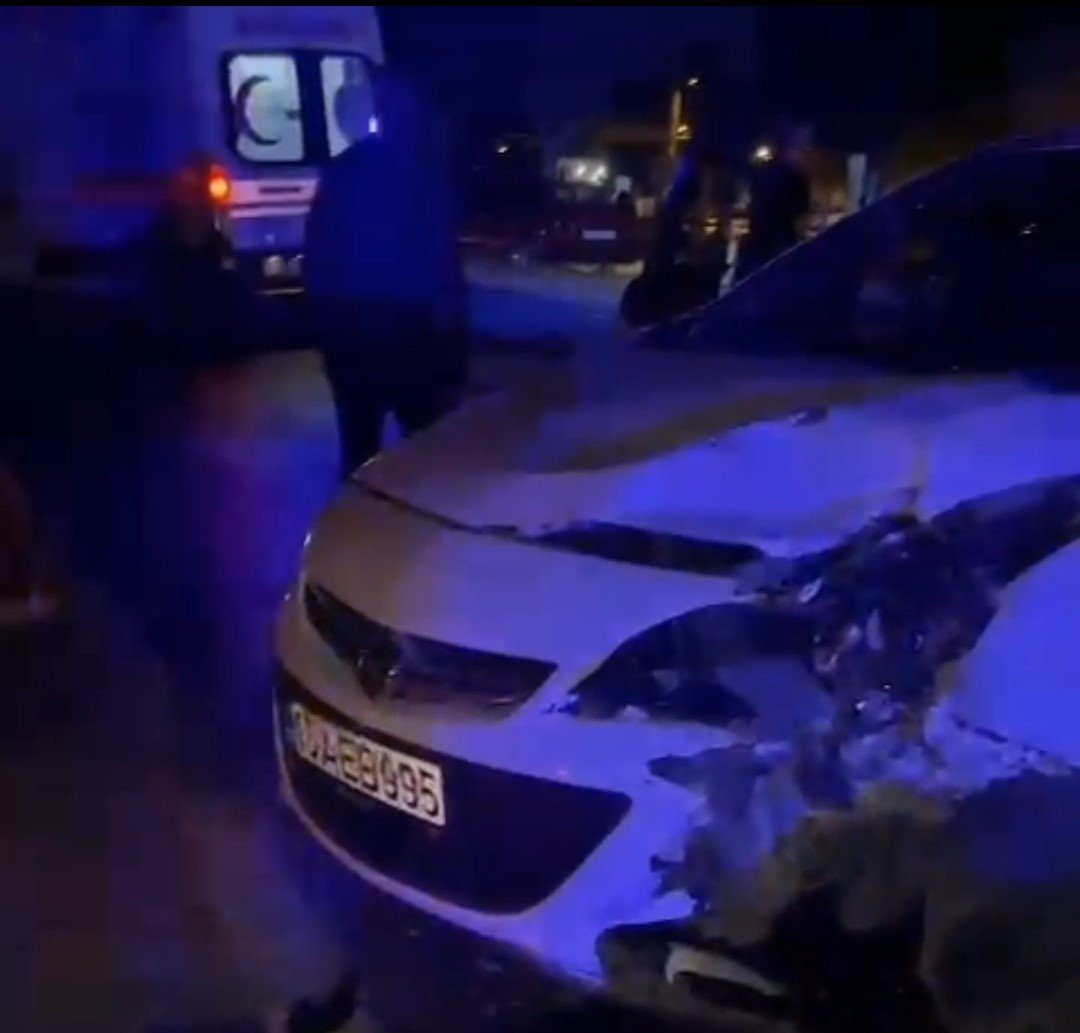 Erdek’te trafik kazasında motosiklet sürücüsü yaralandı