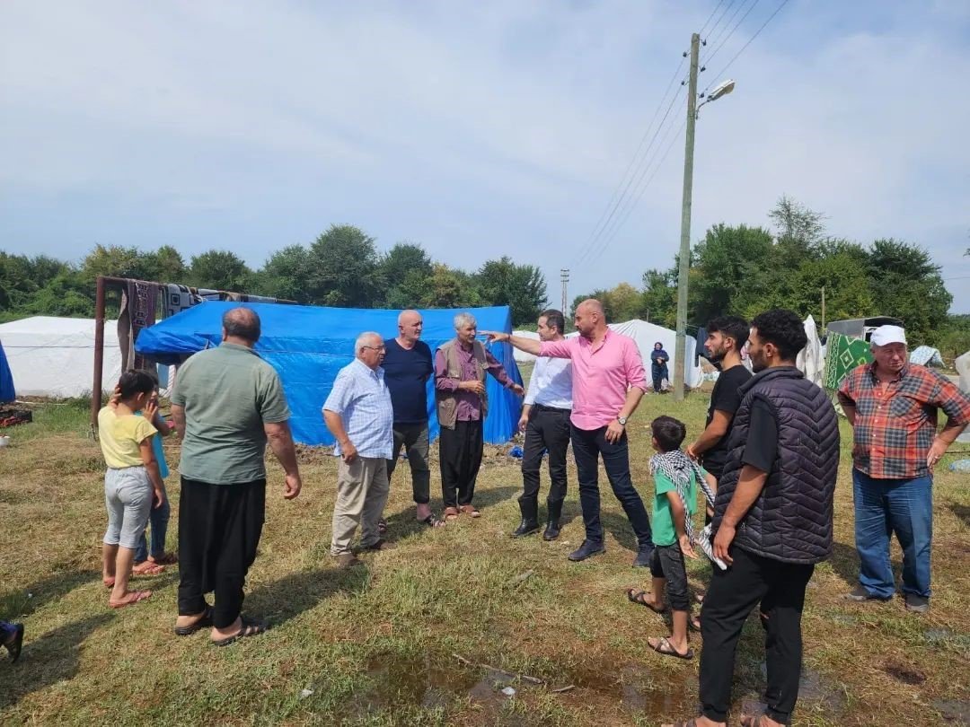 Tekkeköy’de ekipler sel afeti için sahada