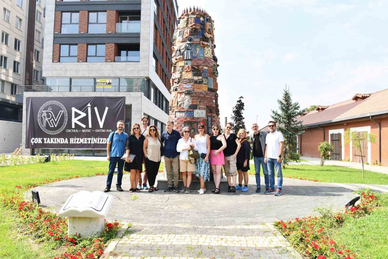 Sanatçılar 100’üncü yıla özel yapılacak eser için kolları sıvadı