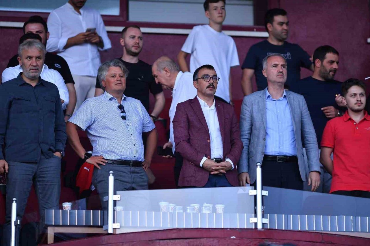 TFF 2. Lig: İnegölspor: 0 - Fethiyespor: 0