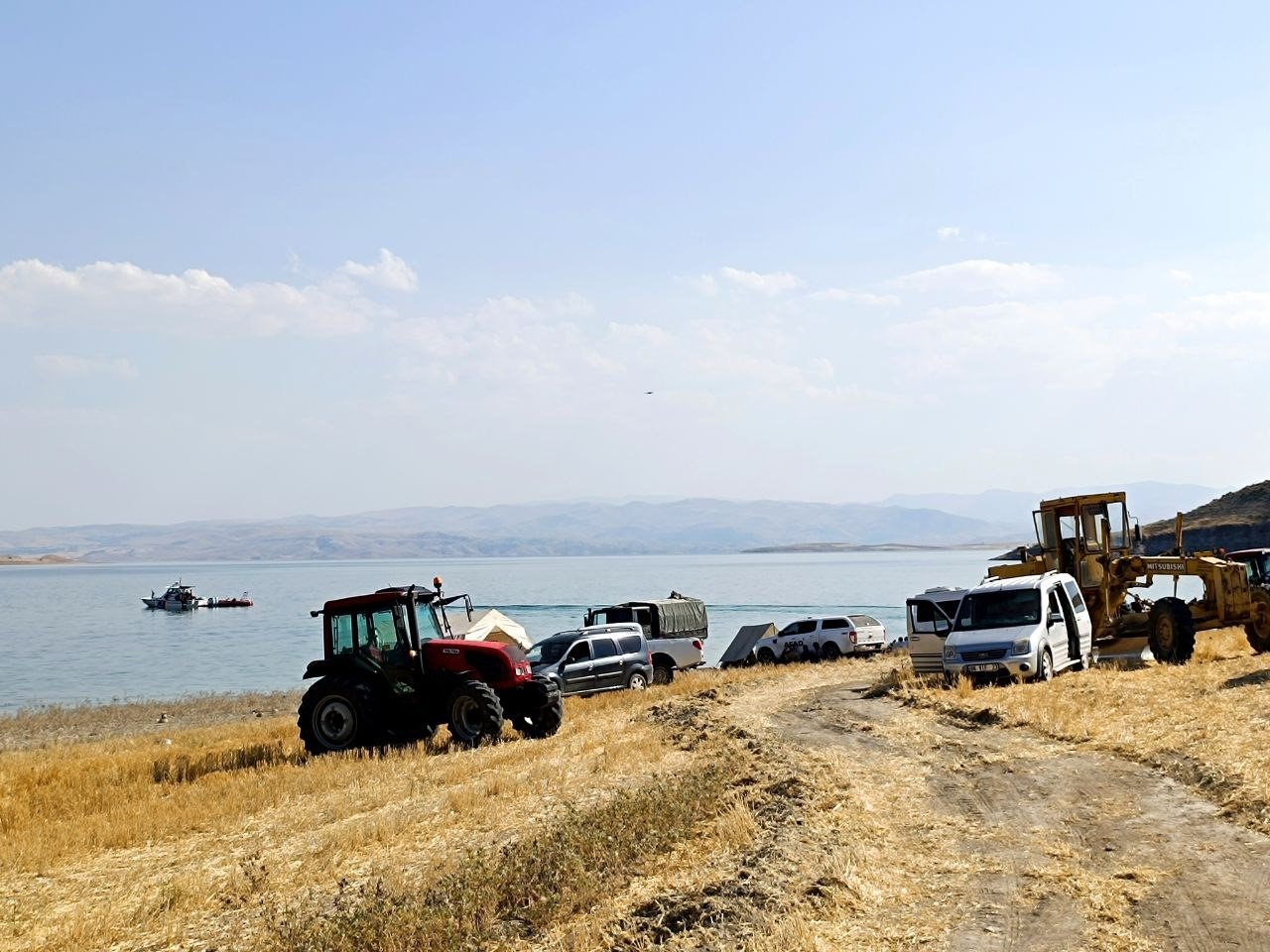 Tunceli’de kaybolan balıkçıyı arama çalışmaları sürüyor