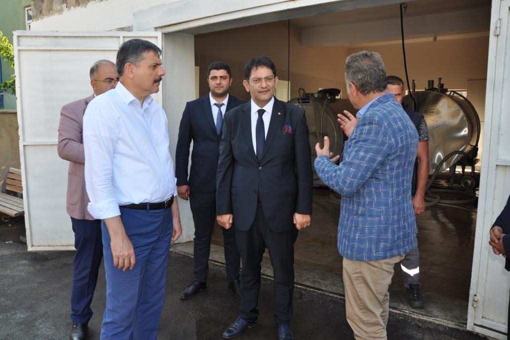 Vali Çiftçi’ye tarım ve hayvancılık sunumu