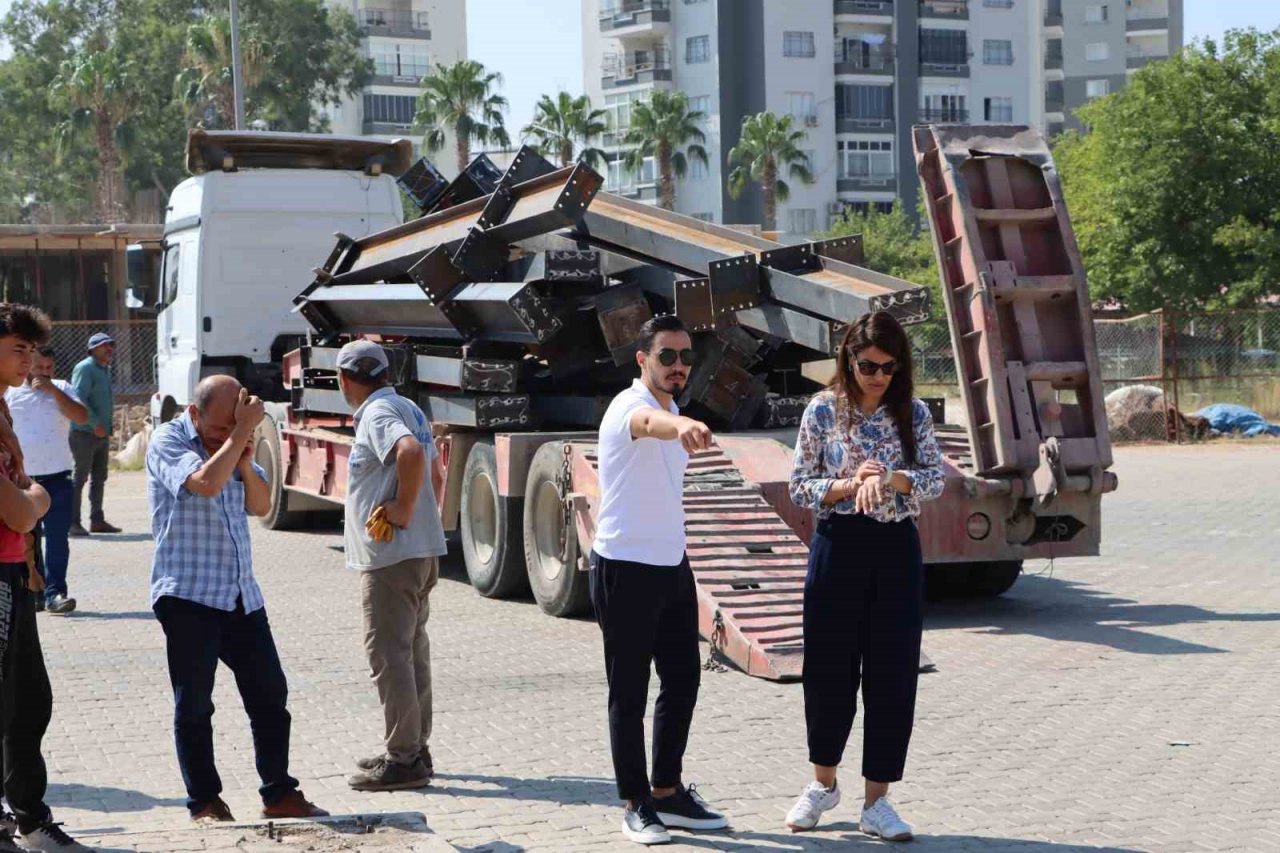 Kaynak işçisi bulunamadı meslek lisesi öğrencileri memleketleri için üretime geçti